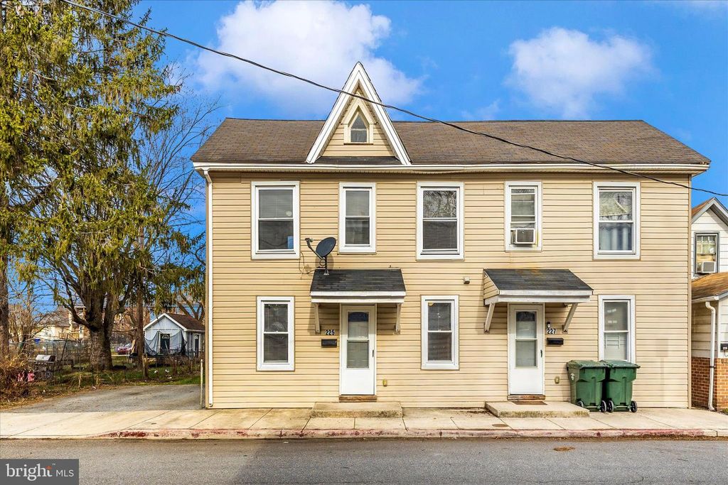 225 ALEXANDER ST, Hagerstown, MD 21740