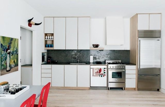 238 W 25, Houston, TX 77008