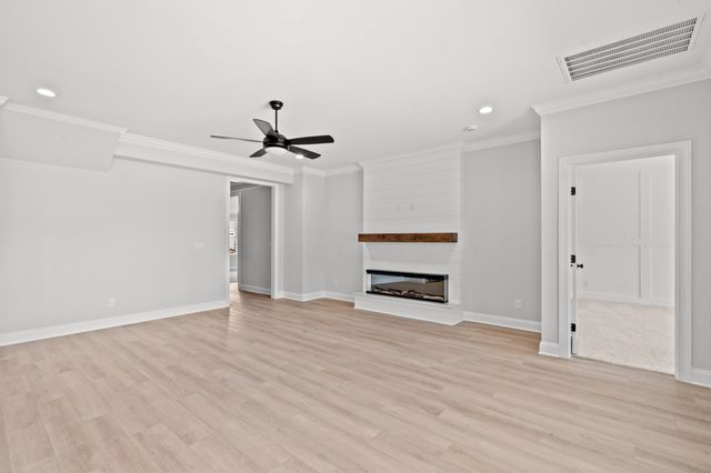 1505 Crooked Hook Rd., North Myrtle Beach, SC 29582