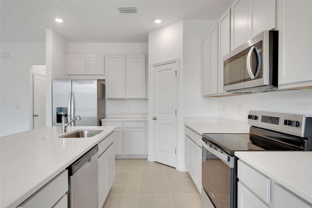 2023 FIRETHORN LOOP, Haines City, FL 33844