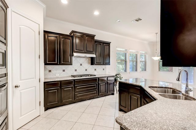 15517 Bended Knee DR, Austin, TX 78717