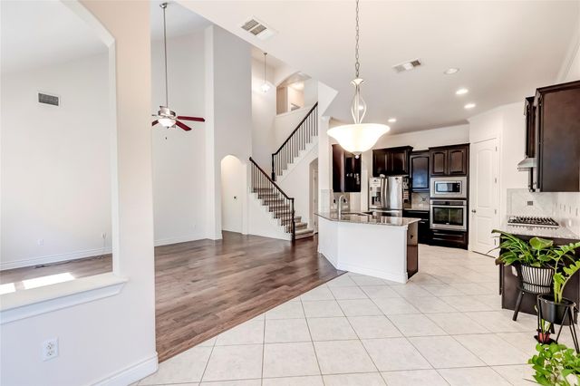 15517 Bended Knee DR, Austin, TX 78717