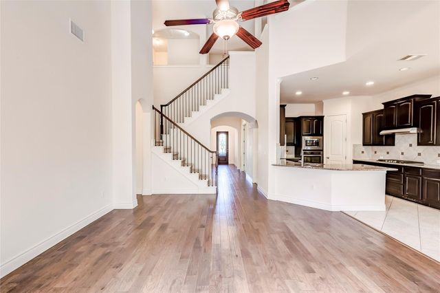 15517 Bended Knee DR, Austin, TX 78717