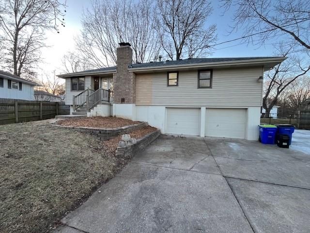 1111 SW Mission Place, Lee's Summit, MO 64081