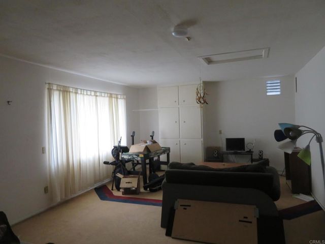 7327 Olive Avenue, Bonita, CA 91902