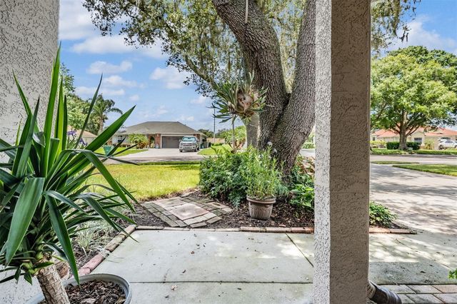 6536 NORTHLAKE DRIVE, Zephyrhills, FL 33542