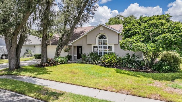 6536 NORTHLAKE DRIVE, Zephyrhills, FL 33542