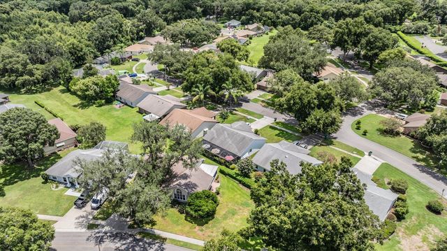 6536 NORTHLAKE DRIVE, Zephyrhills, FL 33542