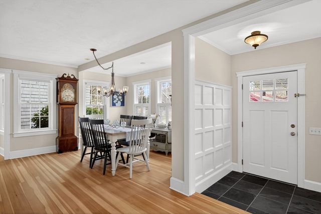 1 Peaked Cliff, Bourne, MA 02562