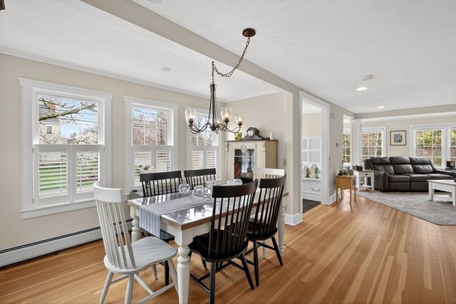 1 Peaked Cliff, Bourne, MA 02562