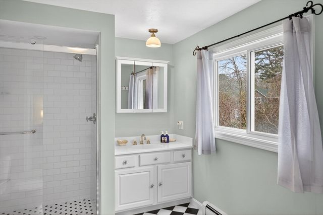 1 Peaked Cliff, Bourne, MA 02562