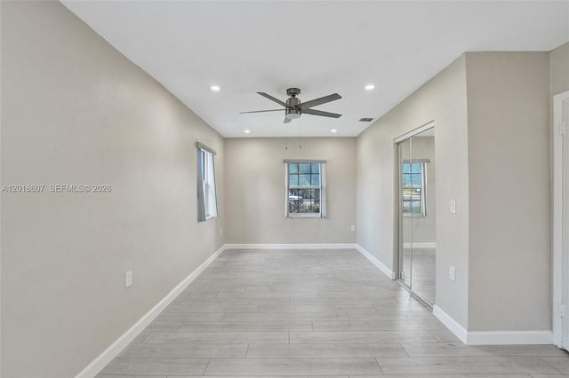 3401 NW 7th St, Lauderhill, FL 33311