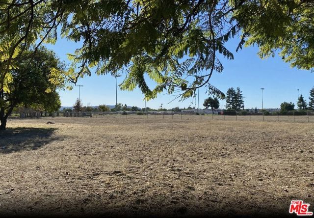 2445 N Towne Avenue, Pomona, CA 91767
