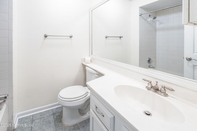 10247 PINE BREEZE Road W, Jacksonville, FL 32257
