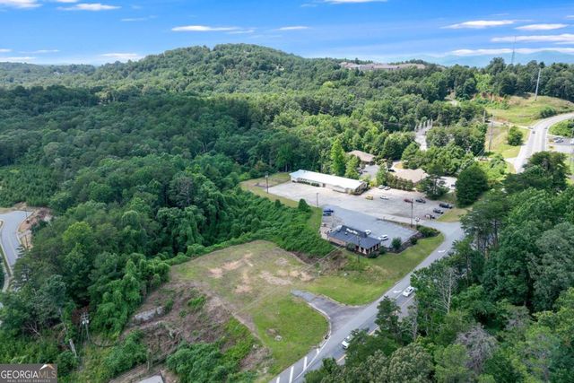 1392 S Chestatee Street, Dahlonega, GA 30533