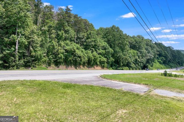 1392 S Chestatee Street, Dahlonega, GA 30533