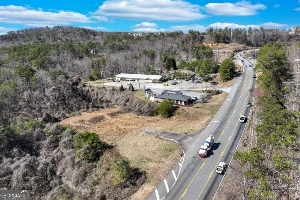 1392 S Chestatee Street, Dahlonega, GA 30533