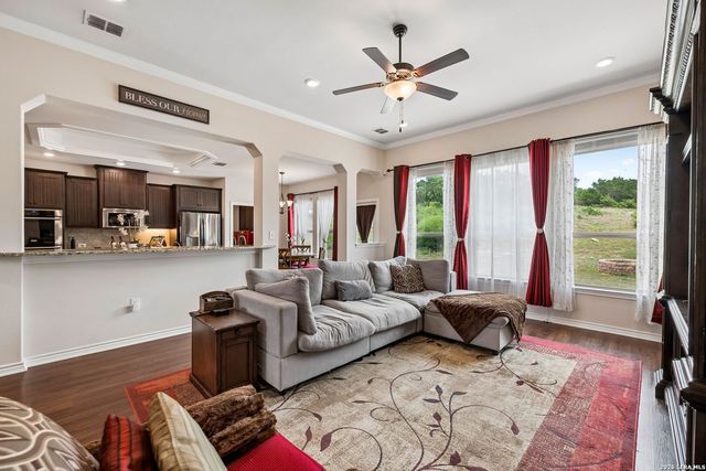 1544 COUNTY ROAD 2801 E, Mico, TX 78056