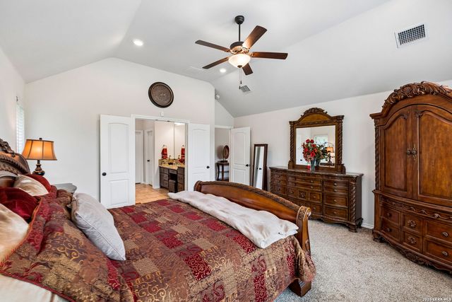 1544 COUNTY ROAD 2801 E, Mico, TX 78056