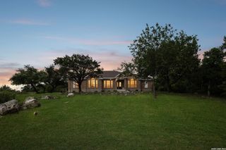 1544 COUNTY ROAD 2801 E, Mico, TX 78056