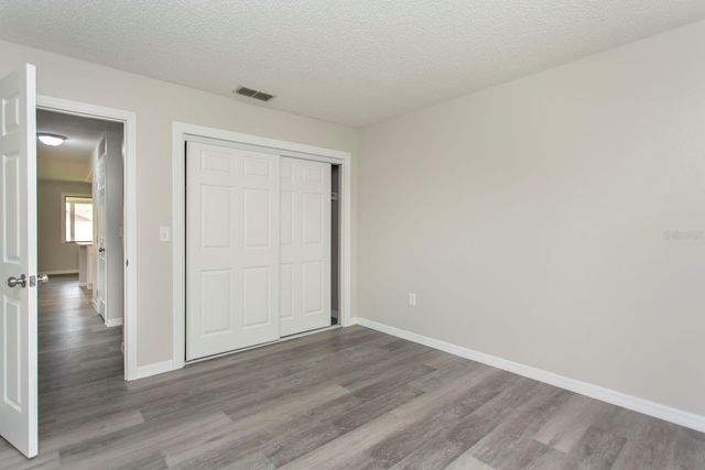 513 FAIRWAYS CIRCLE B, Ocala, FL 34472