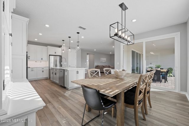 377 MUHLY GRASS Street, Yulee, FL 32097