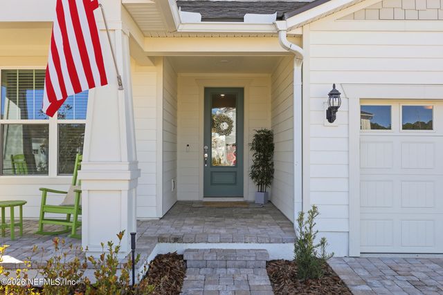 377 MUHLY GRASS Street, Yulee, FL 32097