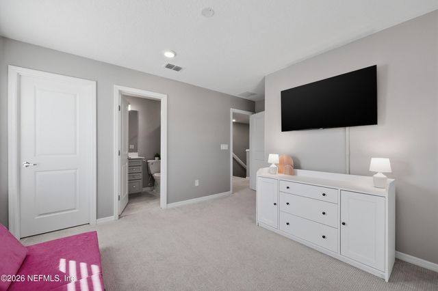 377 MUHLY GRASS Street, Yulee, FL 32097