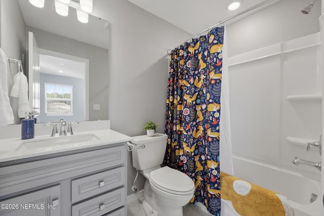 377 MUHLY GRASS Street, Yulee, FL 32097