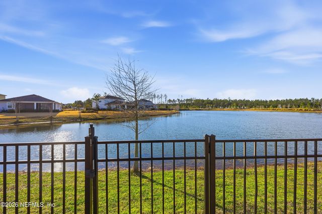 377 MUHLY GRASS Street, Yulee, FL 32097