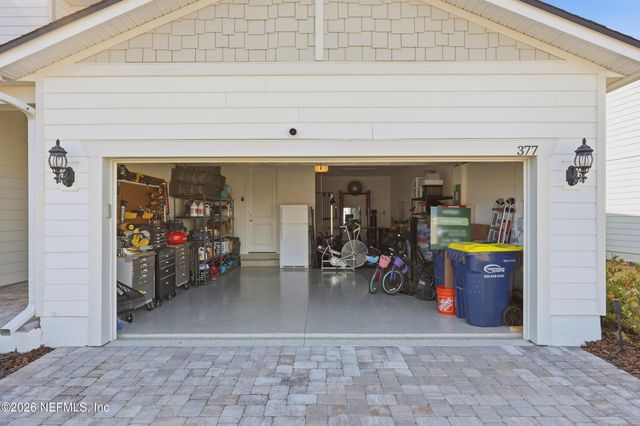 377 MUHLY GRASS Street, Yulee, FL 32097