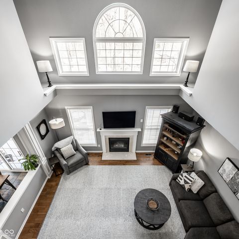 12498 Shadow Cove Way, Carmel, IN 46033