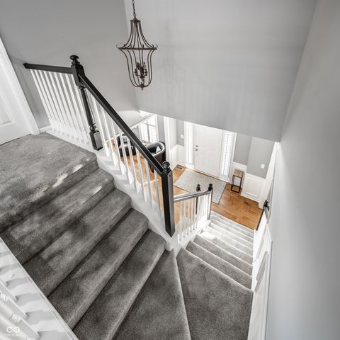 12498 Shadow Cove Way, Carmel, IN 46033