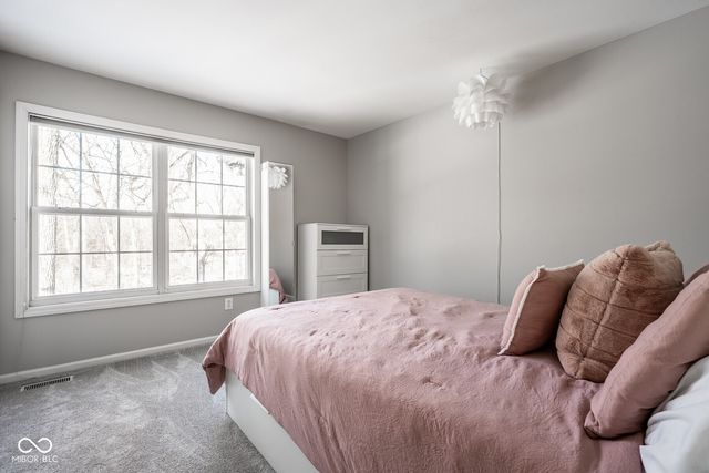 12498 Shadow Cove Way, Carmel, IN 46033