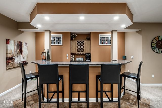 12498 Shadow Cove Way, Carmel, IN 46033