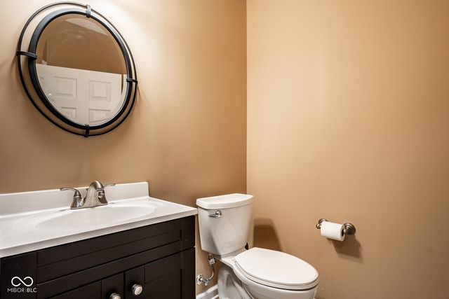 12498 Shadow Cove Way, Carmel, IN 46033