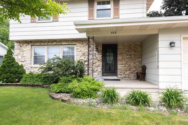 809 MELISSA STREET, Menasha, WI 54952