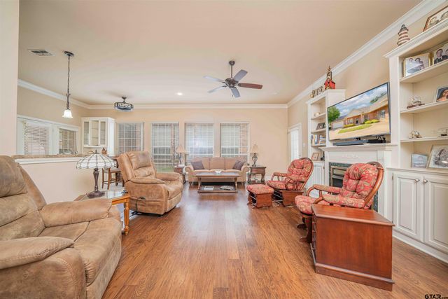 2215 Homestead, Tyler, TX 75701