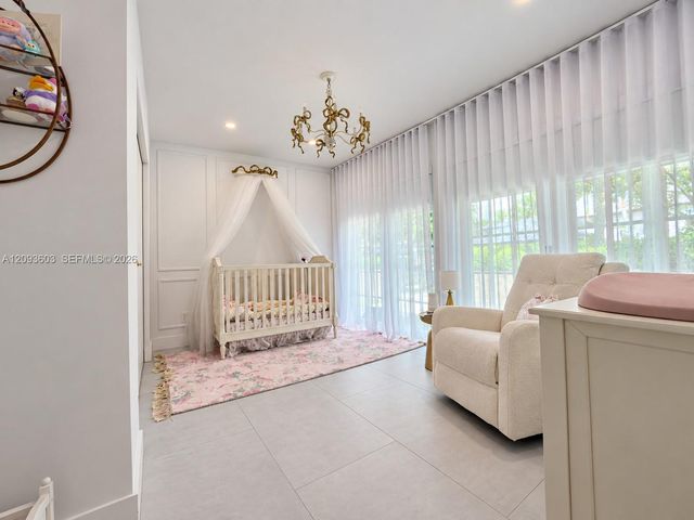 5134 NW 94th Doral Place, Doral, FL 33178