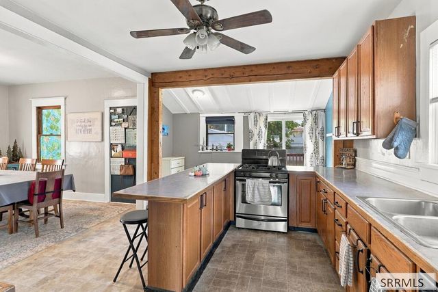 130 10th Street, Idaho Falls, ID 83404