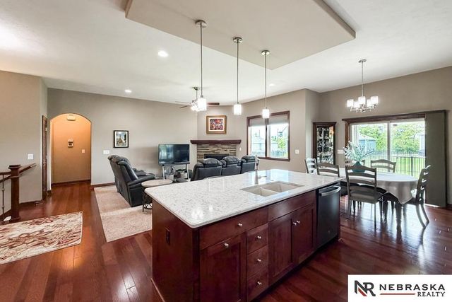 10908 S 175th Avenue, Omaha, NE 68136
