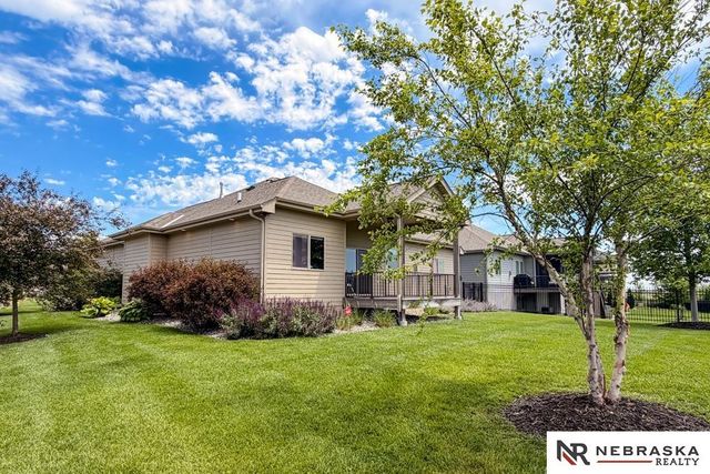 10908 S 175th Avenue, Omaha, NE 68136