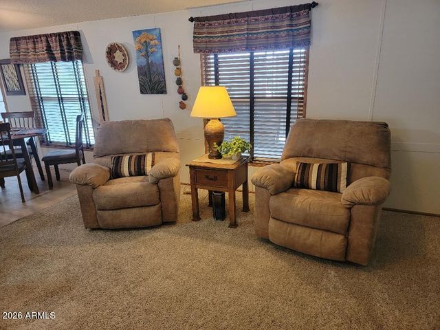 3803 N ILLINOIS Avenue, Florence, AZ 85132