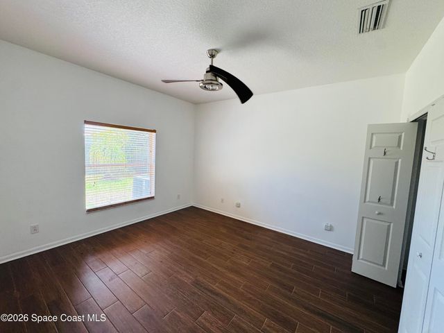 1110 Morgan Circle NE, Palm Bay, FL 32905