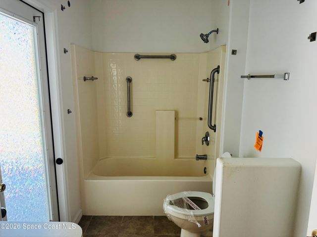 1110 Morgan Circle NE, Palm Bay, FL 32905