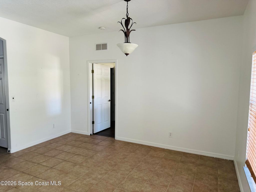 1110 Morgan Circle NE, Palm Bay, FL 32905
