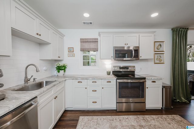 2176 ROCKY RIDGE ROAD, Hoover, AL 35216