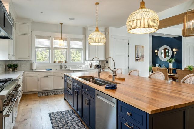 1491 W Deep Creek Overlook, Awendaw, SC 29429