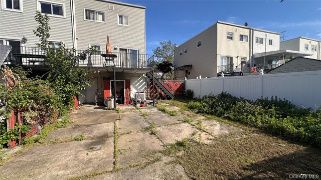 10565 Avenue L, Brooklyn, NY 11236