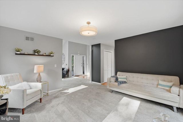 4366 STEPNEY DR, Gainesville, VA 20155